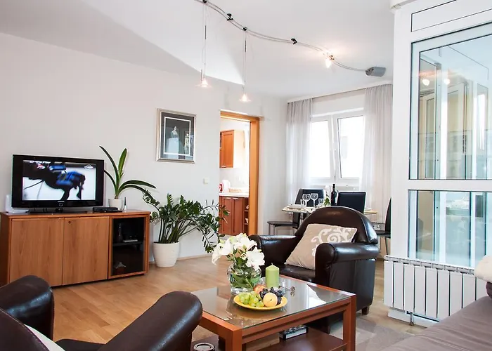 Apartment Avenue
